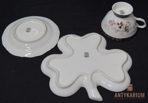 Porcelanowa filiżanka koniczyna