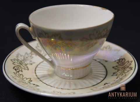 Stara Filiżanka Porcelanowa Koserow