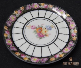 Stara Filiżanka Porcelanowa Mokka