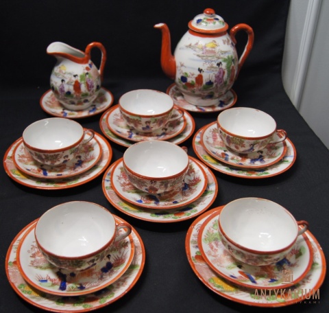 Porcelanowy serwis do herbaty JAPONIA KANJI 1920r.